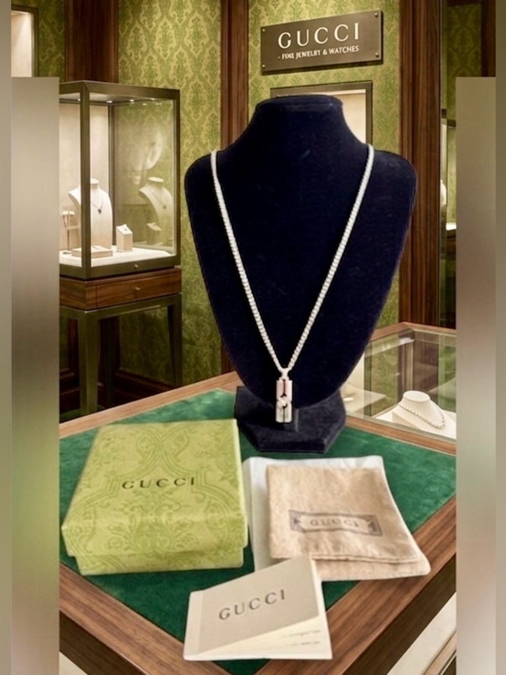 Gucci  925 Sterling Silver Interlocking G Bar Pendant Necklace - Auth with box